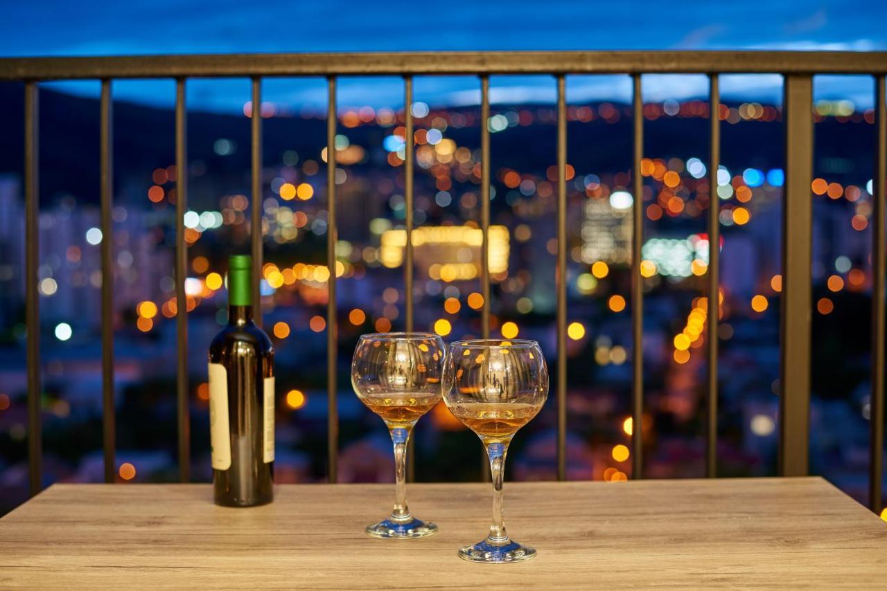 Apartment By The River Tbilisi Exterior photo