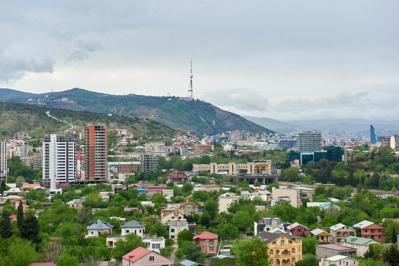 Apartment By The River Tbilisi Exterior photo